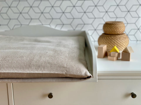 Betræk til puslebordsmåtte snor bred ledning beige taupe