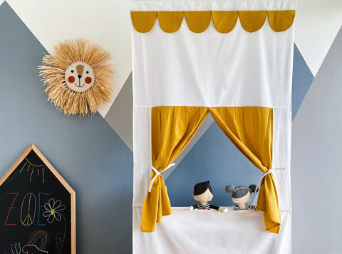 Dukketeater Punch og Judy viser dobbelt crepe gul sennep inklusive teleskopstang