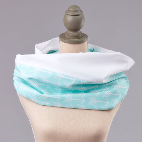 Ammeklud hvide pile på mint almindelig hvid