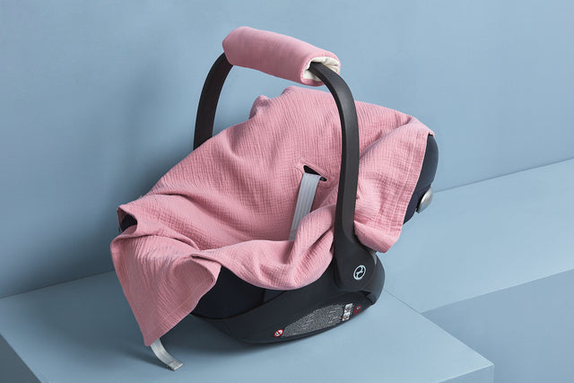 Babytæppe til babysæde sommermuslin pink