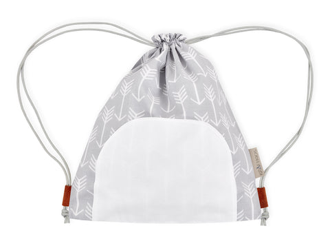 Gymtaske hvide pile på grå