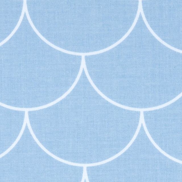Stof hvide halvcirkler på pastelblå